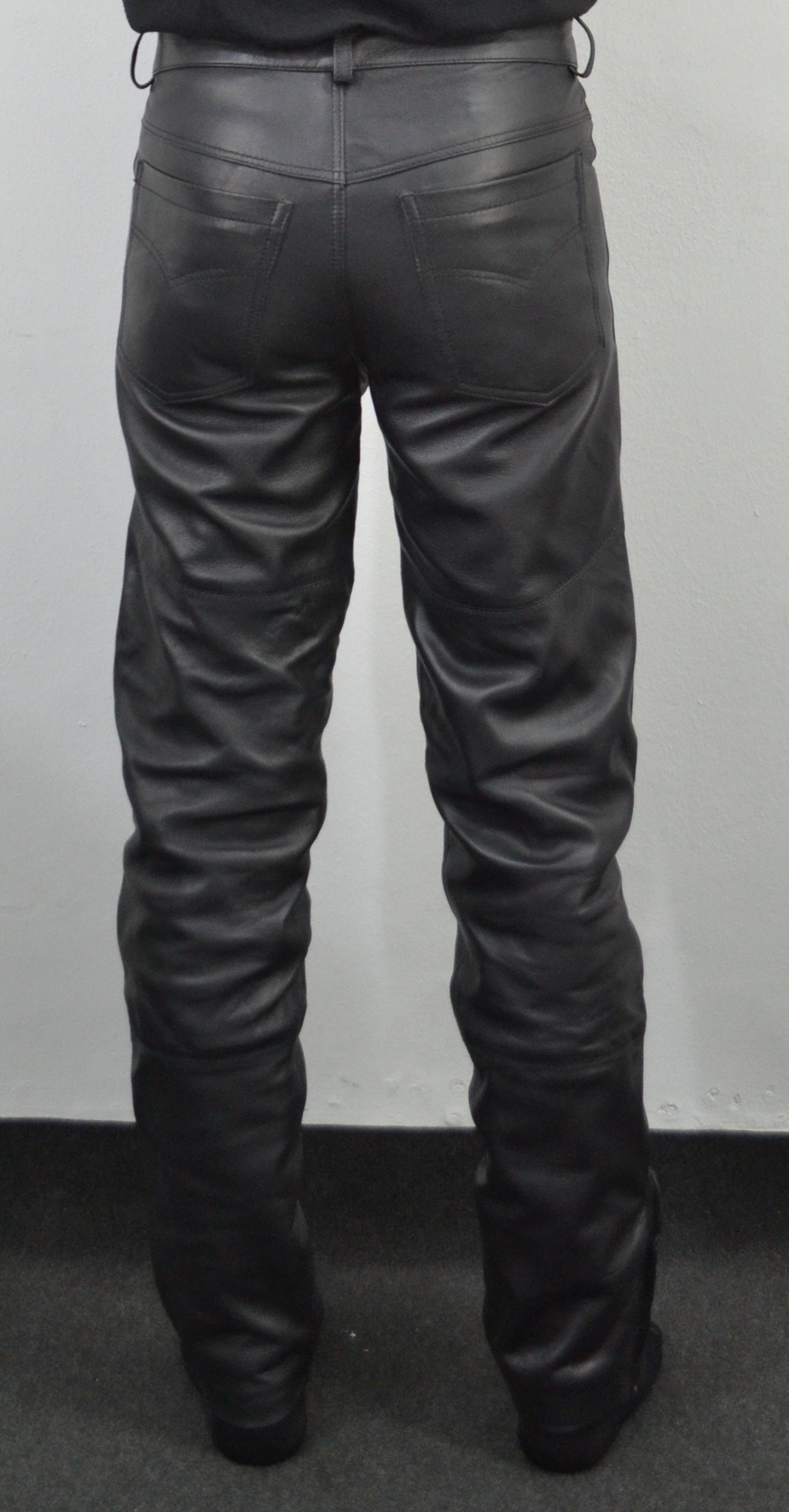 SBL South Beach Leather Terminator 2 Arnold Black Costume Straight Leather Pant Natural Waist at Belly 42-43